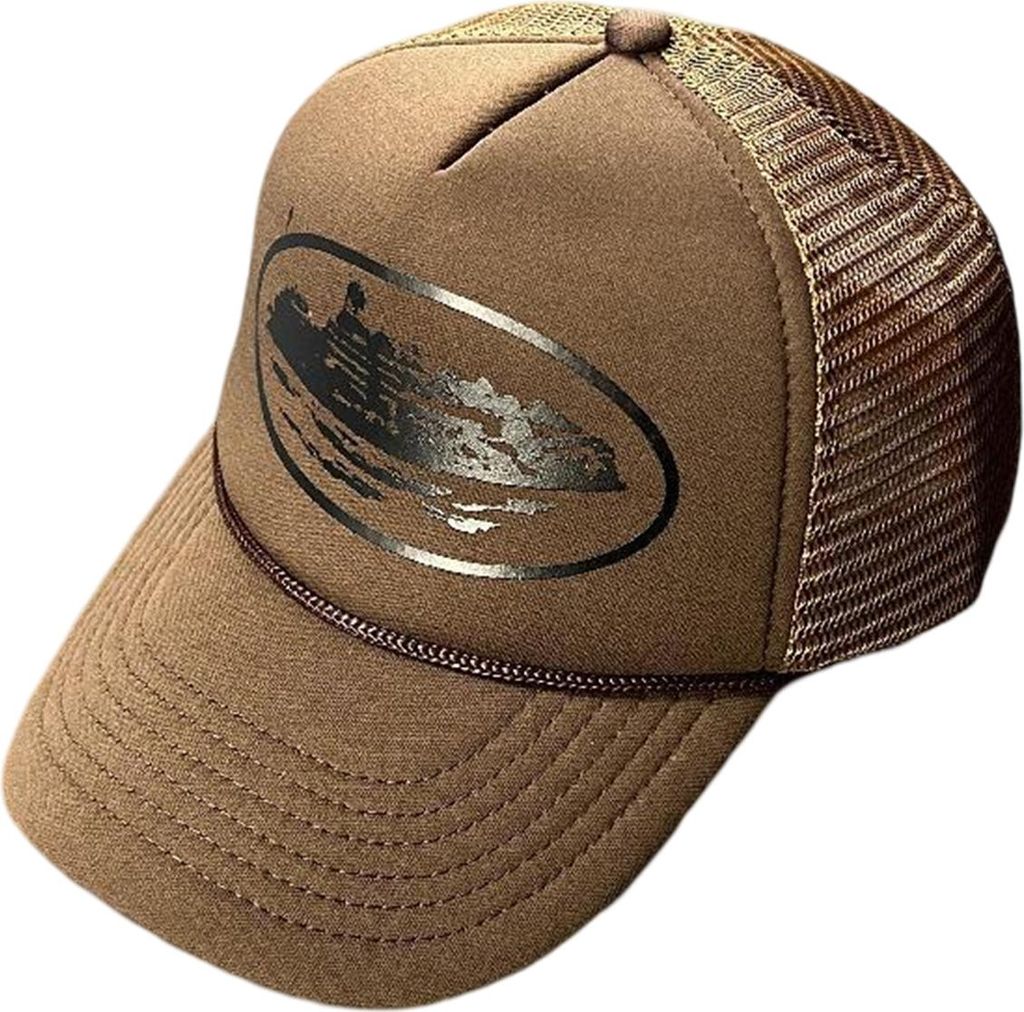 Trucker-Caps und lässige Baseballcaps mit Aufdruck sind im Sommer für Damen und Herren erhältlich.