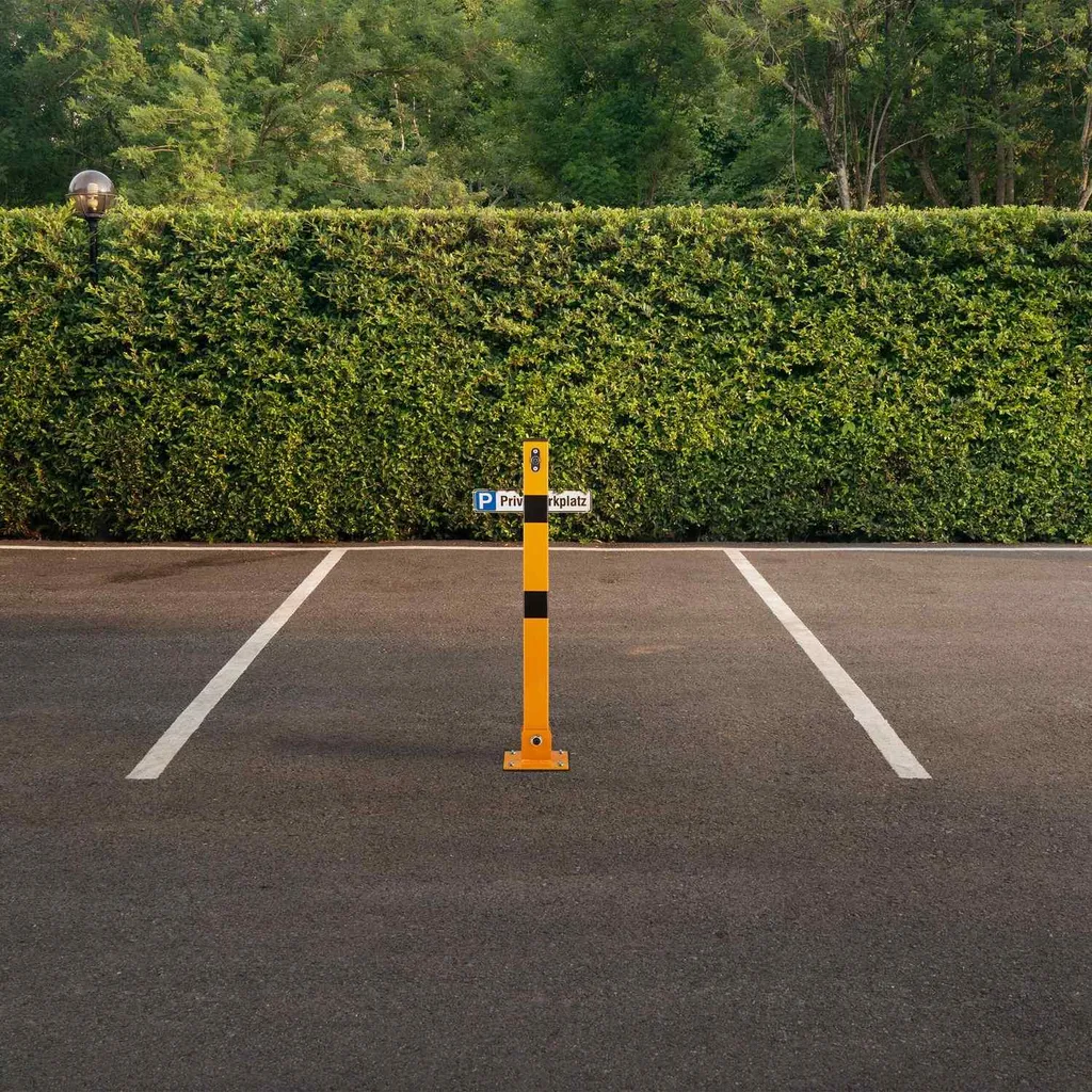 Arceau de parking rabattable et poteau de protection pour accès privé