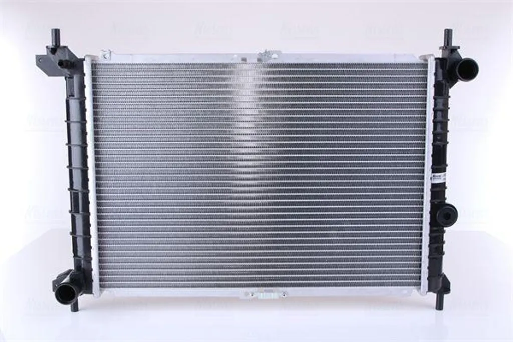 Radiateur de Refroidissement Moteur pour Astra F - NISSENS 63291A Alu