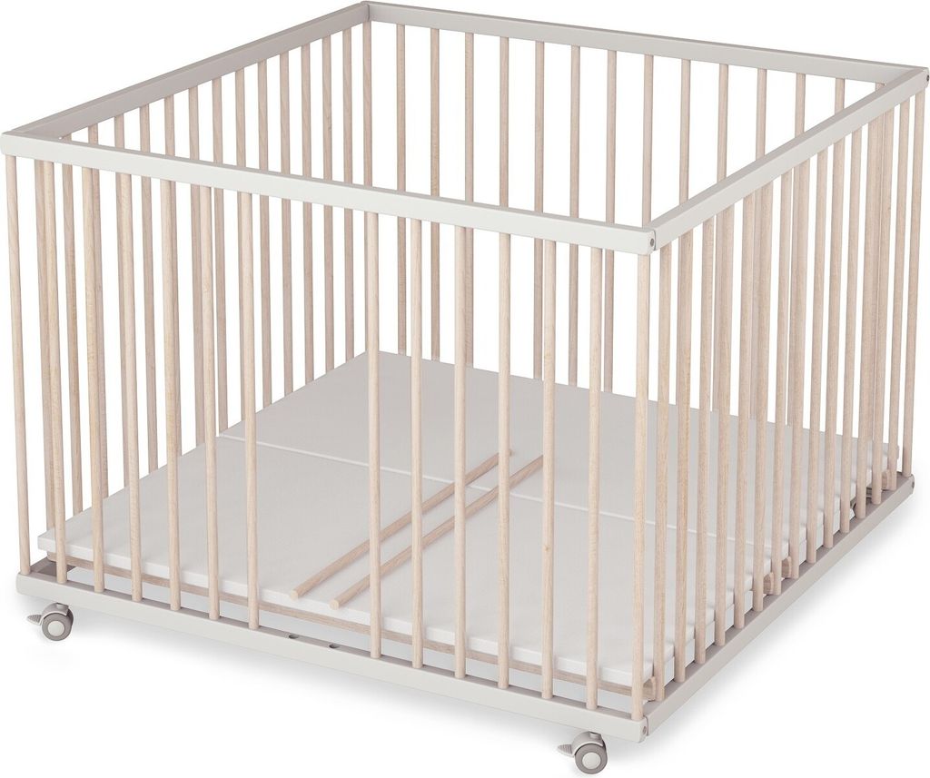 Laufgitter 100x100 cm mit Schlupfsprossen - weiß/natur mit Matratze