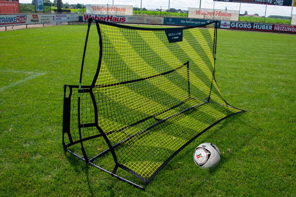 Fußballtrainer - Zweiseitiges Abprallnetz + BALL