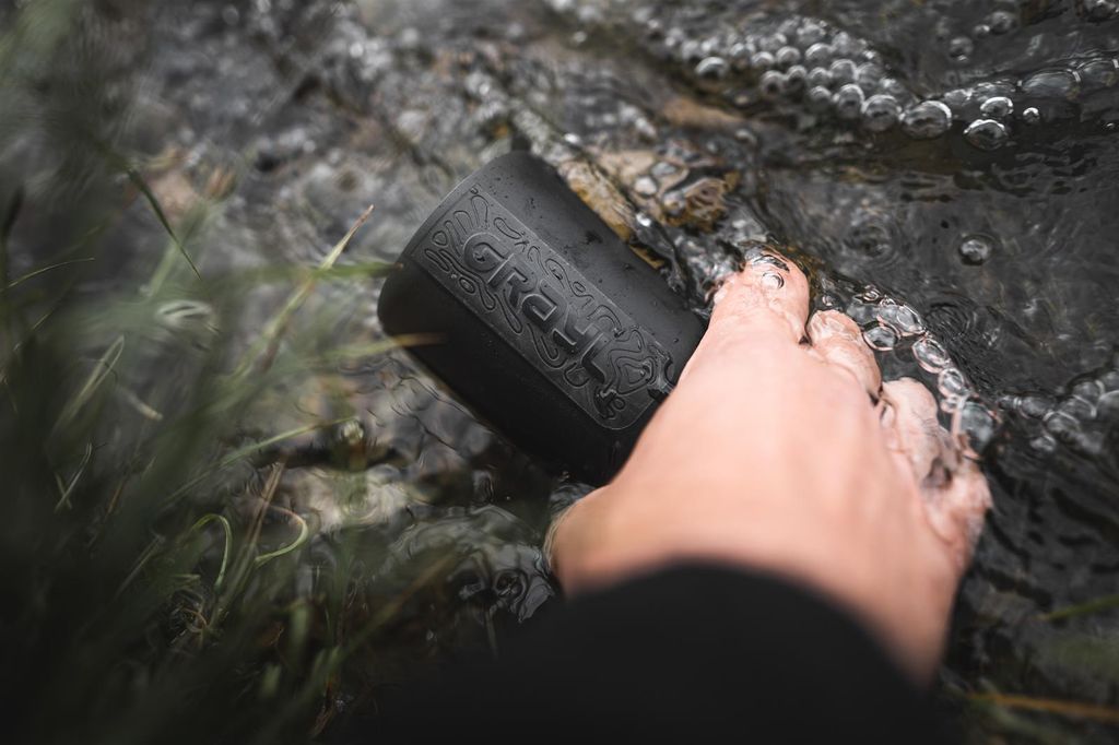 Čistící láhev GRAYL UltraPress™ Covert Black Obrázek produktu 8