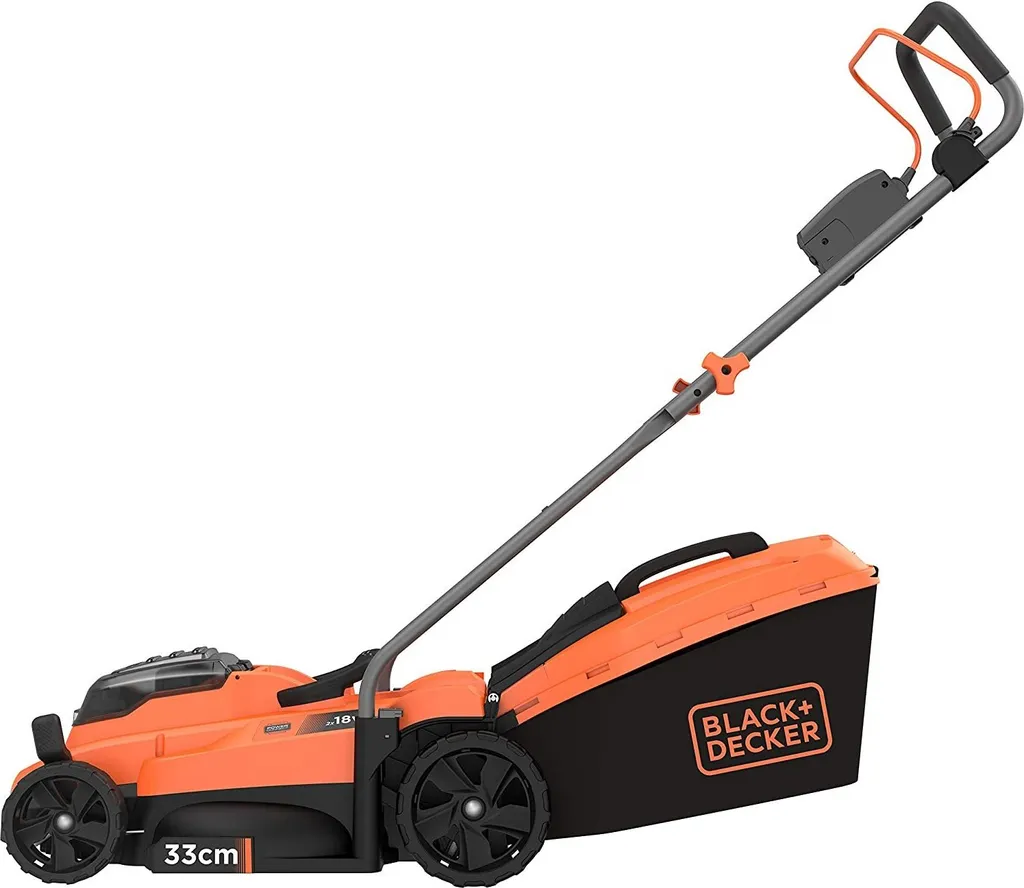 Tondeuse sans fil idéale pour petit jardin Black & Decker 33cm 2x18V