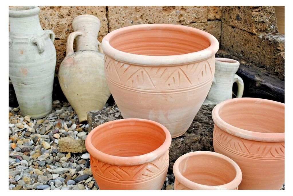 Pflanzkübel mit Streifenmuster aus frostfestem Terracotta, 3 Größen verfügbar (32 cm)