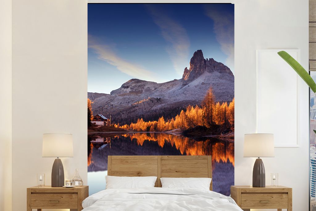MuchoWow Fototapete für Wohnzimmer oder Schlafzimmer Wandtapete Vinyl Motivtapete Berge - Bäume - Herbst - See - Natur - 225x350 cm - Schlafzim...