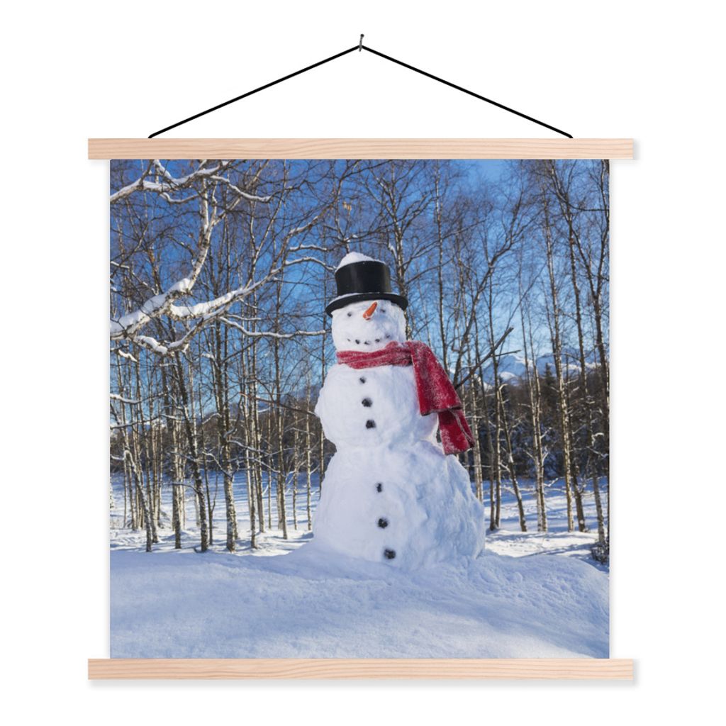 MuchoWow Textilposter Eine verschneite Puppe in der Nähe von Anchorage in Alaska zu Weihnachten 60x60 cm mit holzfarbenen Rahmen - Wanddekoration