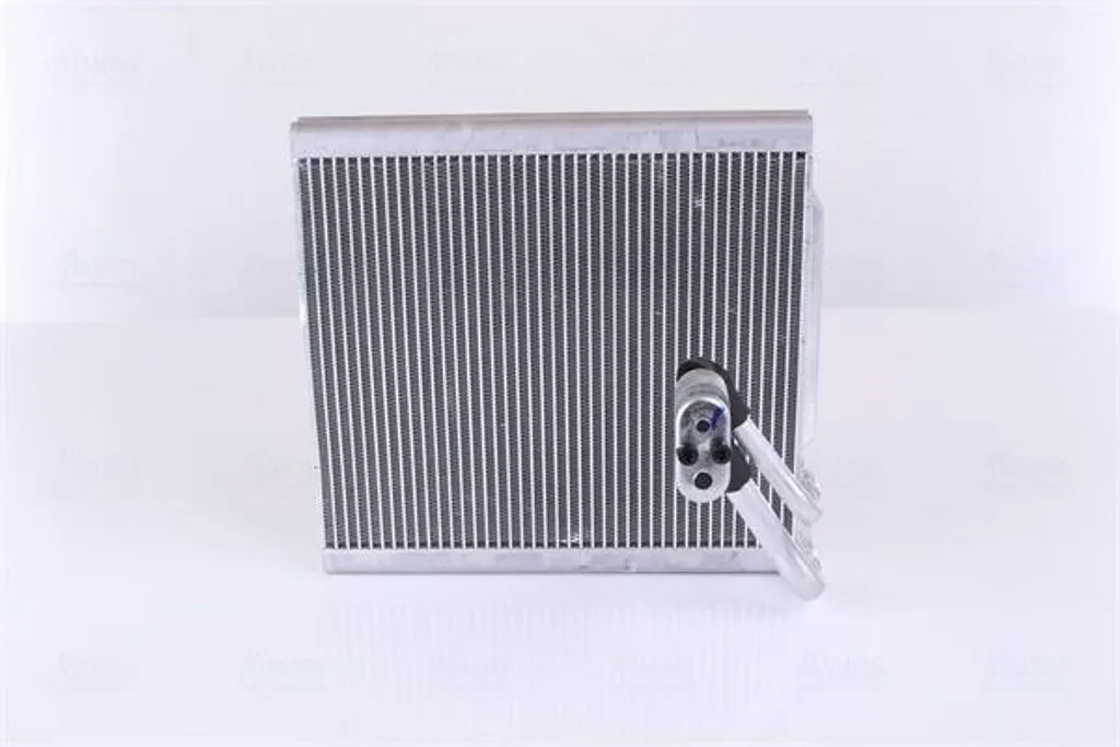 Evaporatore Nissens 92375: Specifiche Tecniche e Performance per Impianti AC