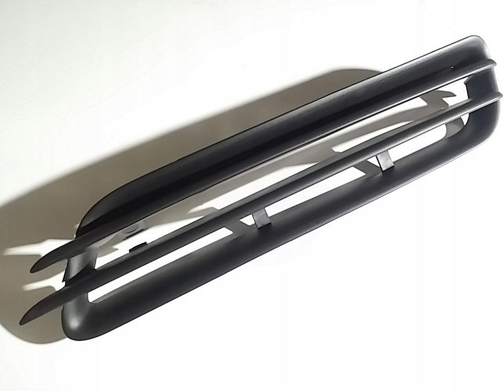 VOLVO S70 V70 Pare-chocs Grille de calandre 9151511 Nouveau Image du produit 