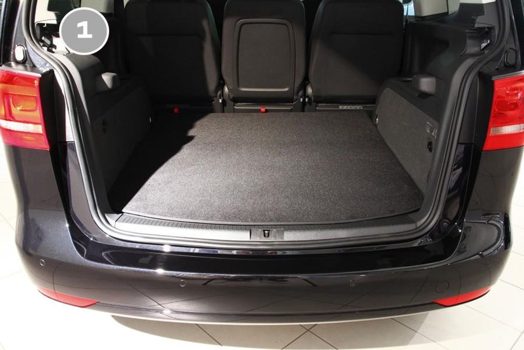 Mata do bagażnika pasująca do modeli VW Sharan i Seat Zdjęcie produktu 