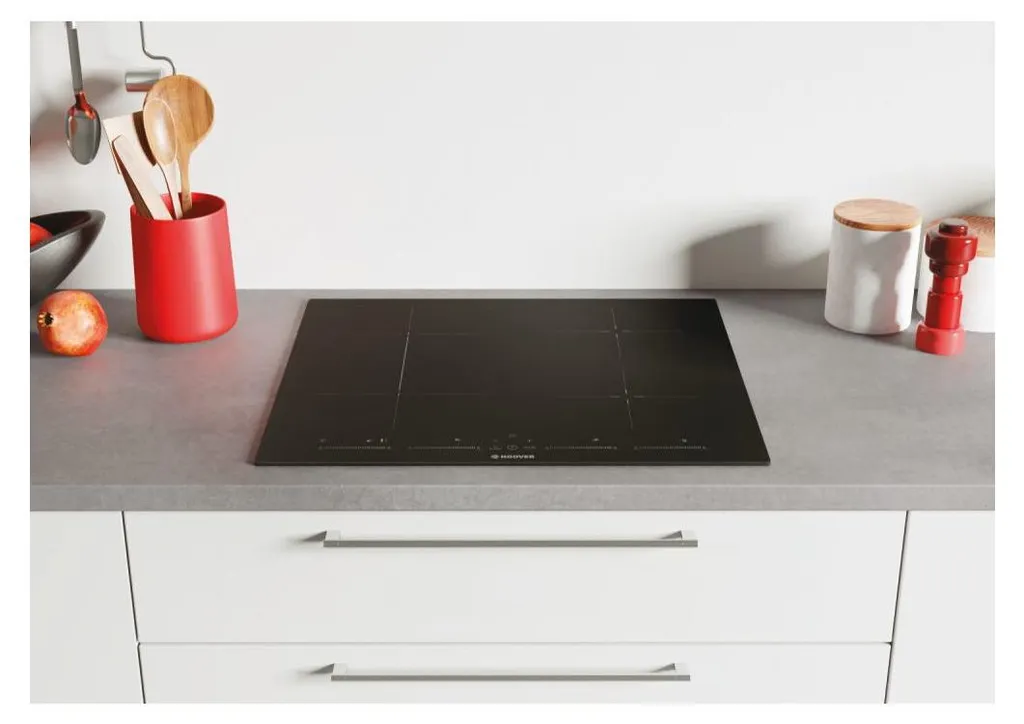 Table induction Hoover HTPS64MCTTWIFI Connectée hOn avec Booster Noir