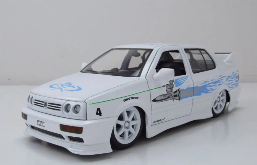 Voiture miniature Volkswagen Jetta A3 Jesse Fast & Furious 1:24