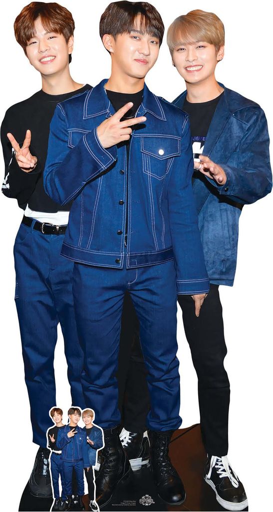Woojin, Changbin und Lee Know  - Pappaufsteller K-Pop - Produktbild 