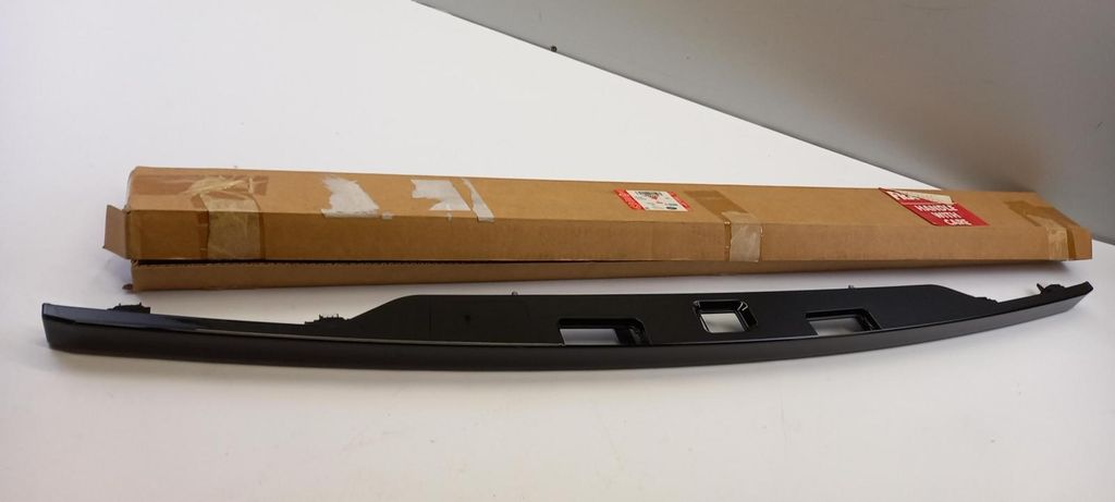 Original OE LAND ROVER Kennzeichenbeleuchtung Gehäuse LR077227