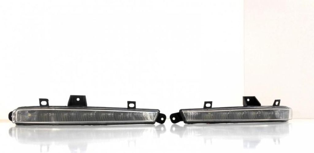 Spezielle Tagfahrlichter DRL LED für Mercedes W221 S 10-13 Rechte Seite.