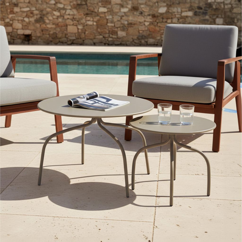 Set aus 2 ineinander schiebbaren Garten-Couchtischen in Taupe - Oviala Venise