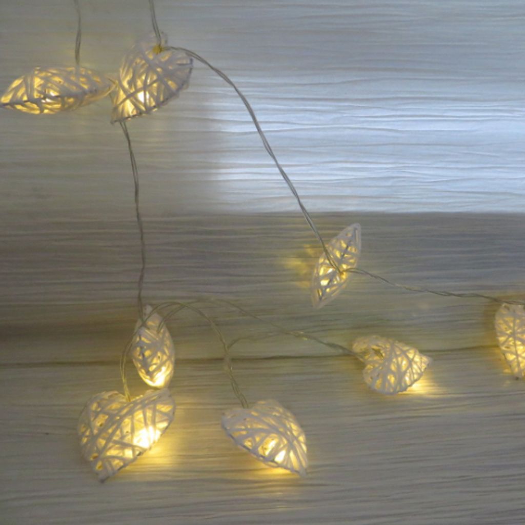 10LED Warmes romantisches Herz geformt Rattan Ball Ornament Licht String Home Party Decor Lampe