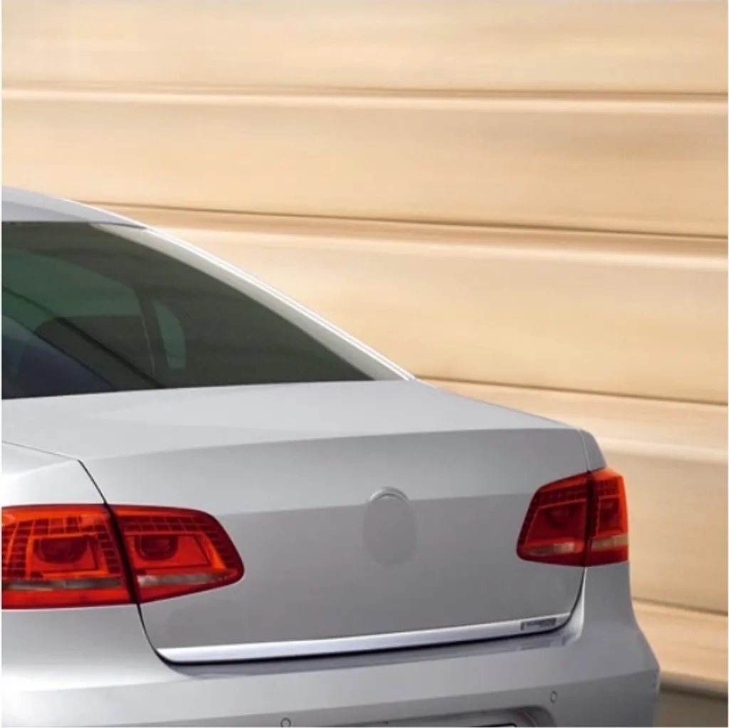 Rénovez votre coffre Passat 3C B7 2010-2014 avec la baguette KS1246 inox