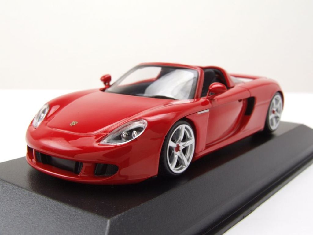 Maxichamps 940062631 Porsche Carrera GT 2003 rot 1:43 Produktbild 