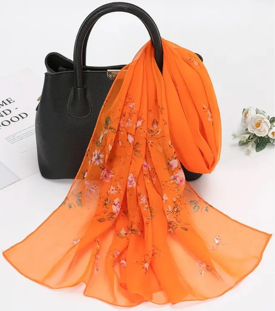 Consigli di Stile: Sciarpa Betina Arancione Floreale KP33783