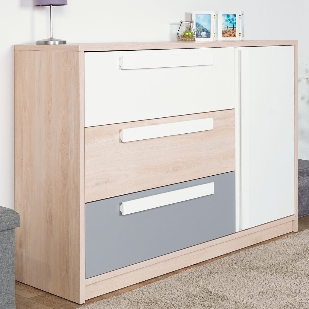 Jugendzimmer - Kommode Greeley 08, Farbe: Buche / Weiß / Platingrau - Abmessungen: 93 x 138 x 40 cm (H x B x T), mit 1 Tür, 3 Schubladen und 2 F...