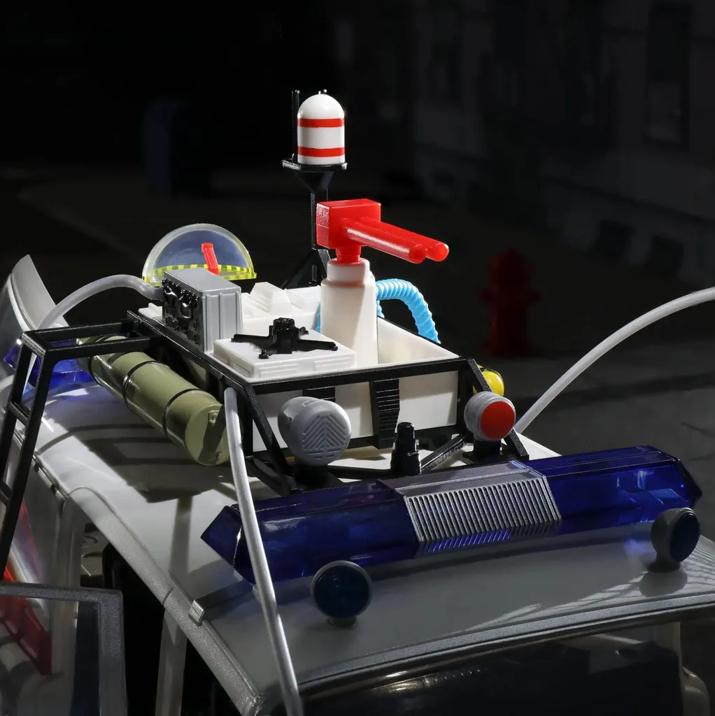 Véhicule de collection Ecto-1 Ghostbusters 1984 Hasbro 1/18 - 10