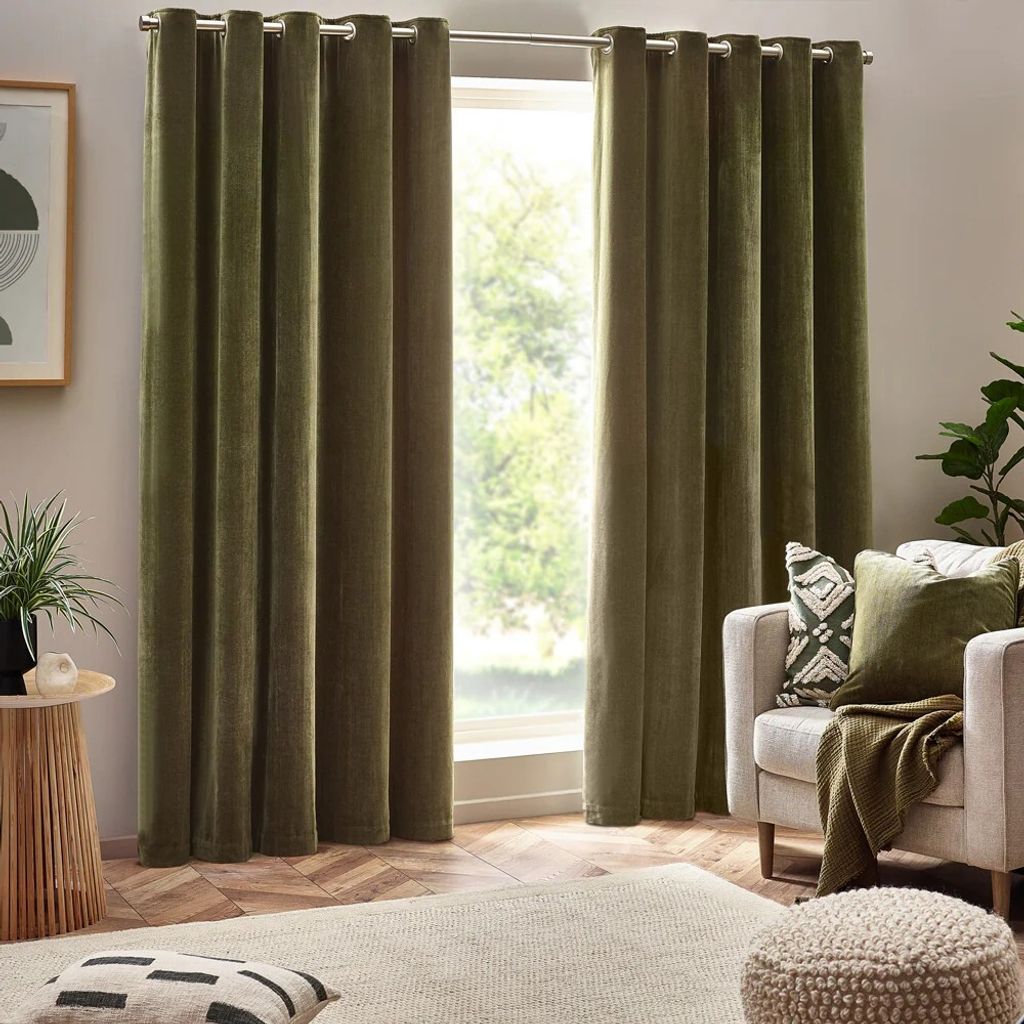 Yard - Ösenvorhänge, Chenille Samt RV3520 (229 cm x 229 cm) (Oliv)