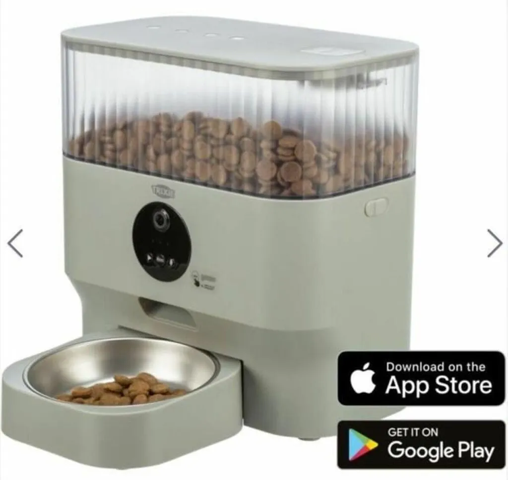 Gamelle automatique grise Trixie avec minuterie 48h pour petit chien