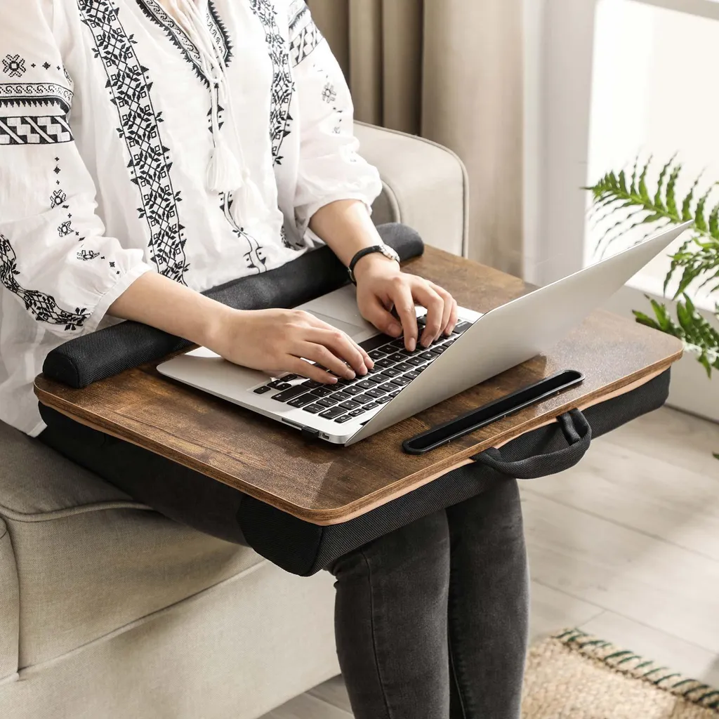 Supporto Porta PC da Letto Professionale | Vassoio con Cuscino - 3
