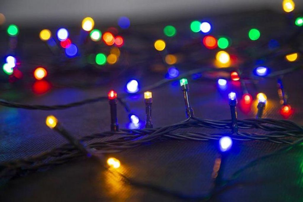Kette MagicHome Vianoce Serpens, 100 LED multicolor, 8 Funktionen, 230 V, 50 Hz, IP44, Außenbereich, Beleuchtung, L-10 m