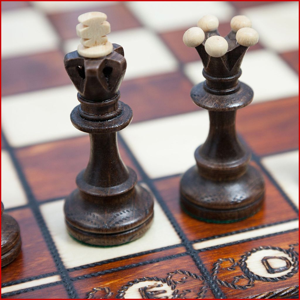Schach; Sehr schönes Schachspiel aus Holz Schachbrett 41 x 41 cm 