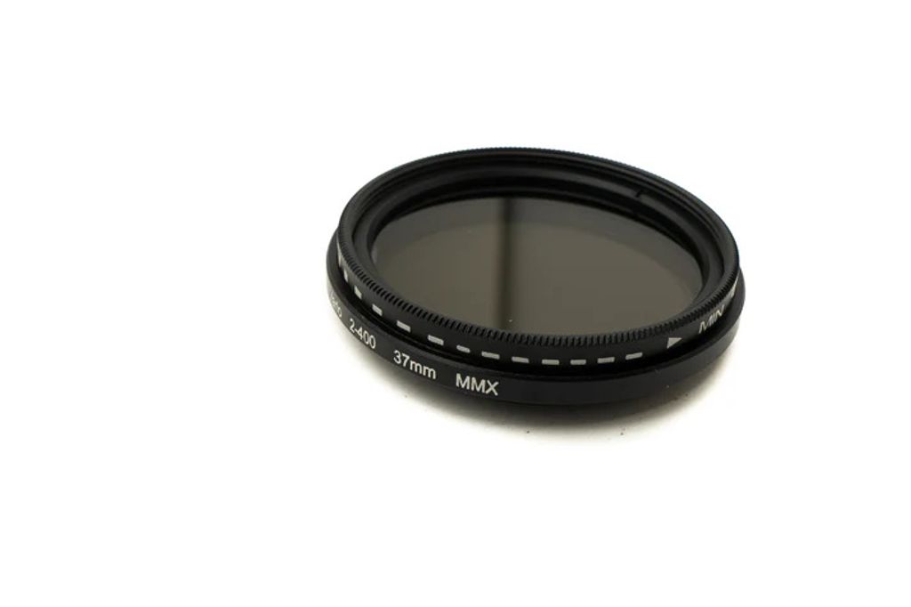 SYSTEM-S ND Vario Filter 37 mm 2 bis 400 Neutraldichte mit Gewinde Hülle für iPhone 15 Pro