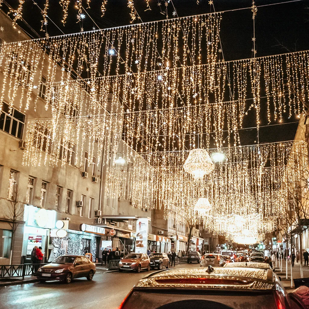 Rideau Lumineux Noël Robuste 6m Étanche avec 300 LED et Câble Anti-Nœuds Blanc