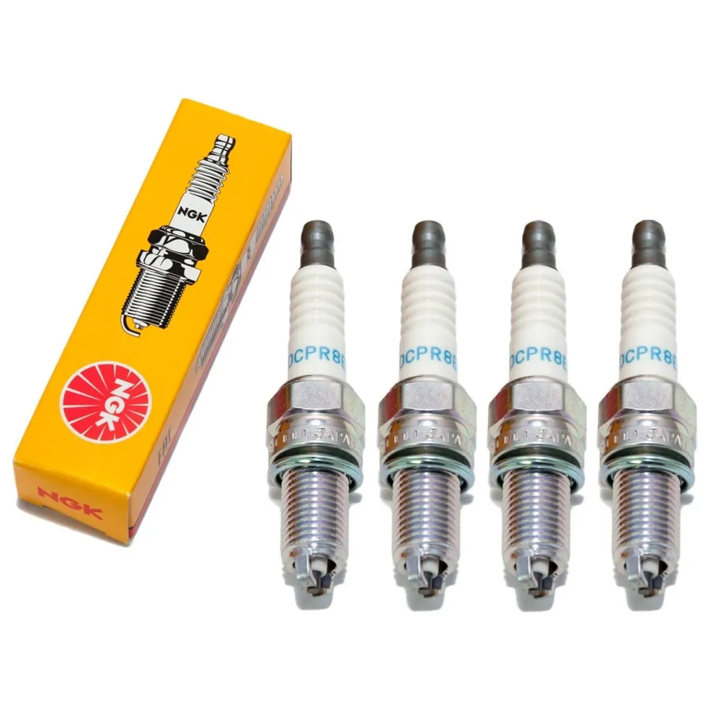 Kit 4 Candele NGK 7168 DCPR8EKC - Ottimizzazione Combustione Motore