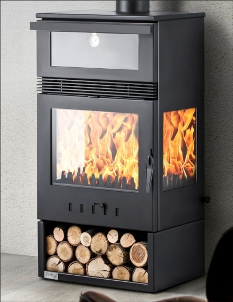 EEK A+ 3-Scheiben Panorama-Kaminofen Teba TKS-15 mit Produktbild 