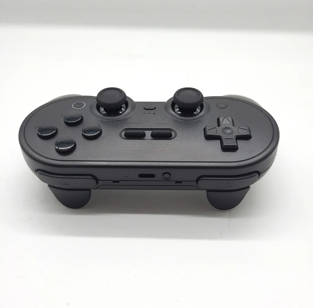 Manette de jeu Bluetooth 8BitDo Pro 2 Hall Effect noire multiplateforme