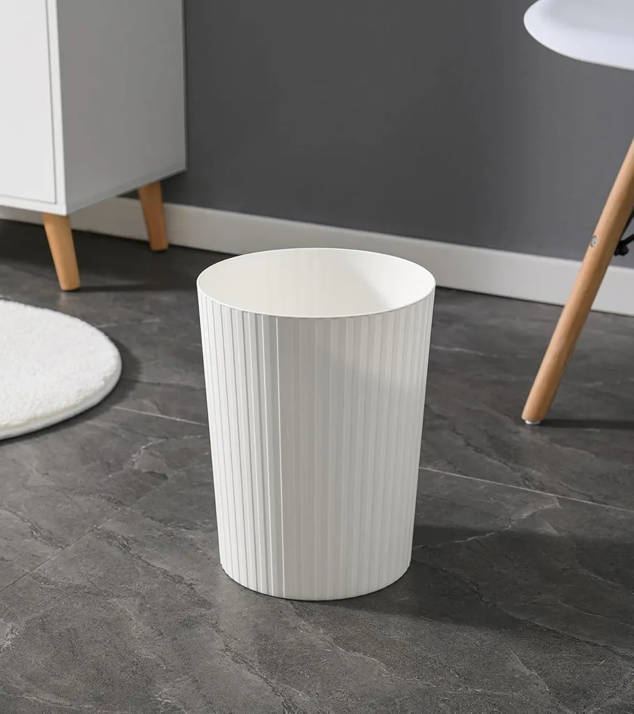 Poubelle 7,2L noire lot de 6 - Design compact et robuste pour intérieur