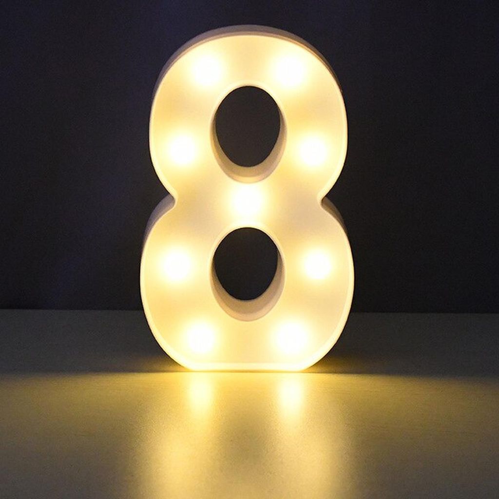 LED Leuchtzahl 3D, 22 cm Zahl 8 Obrázek produktu 