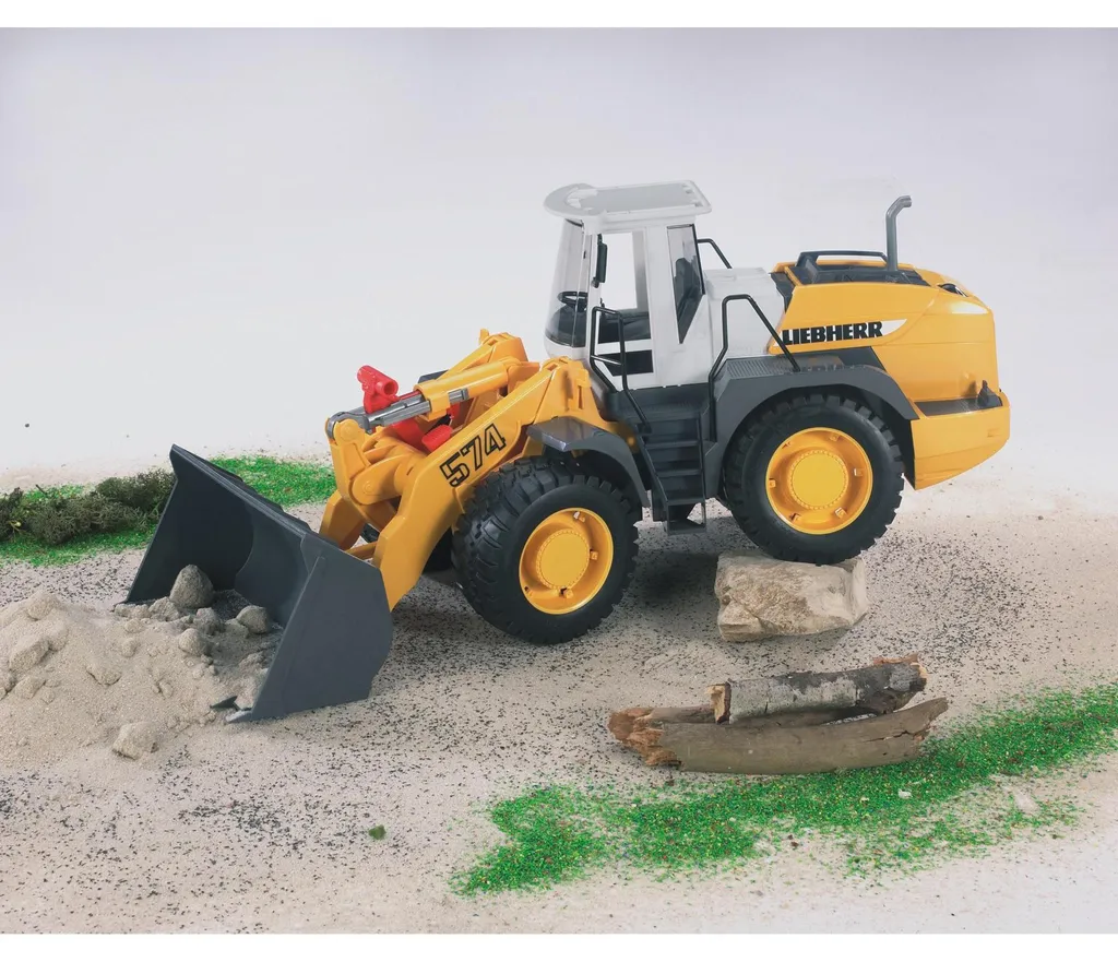 Chargeuse sur pneus Liebherr L574 engin de chantier robuste et fiable - 17