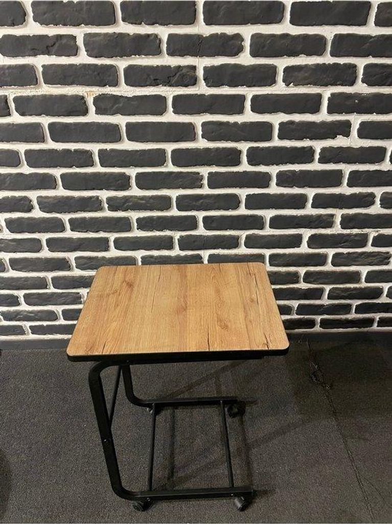 Beistelltisch C-Form mit Rollen 35x47x60 cm Atlantische Pijnboom MDF Metall