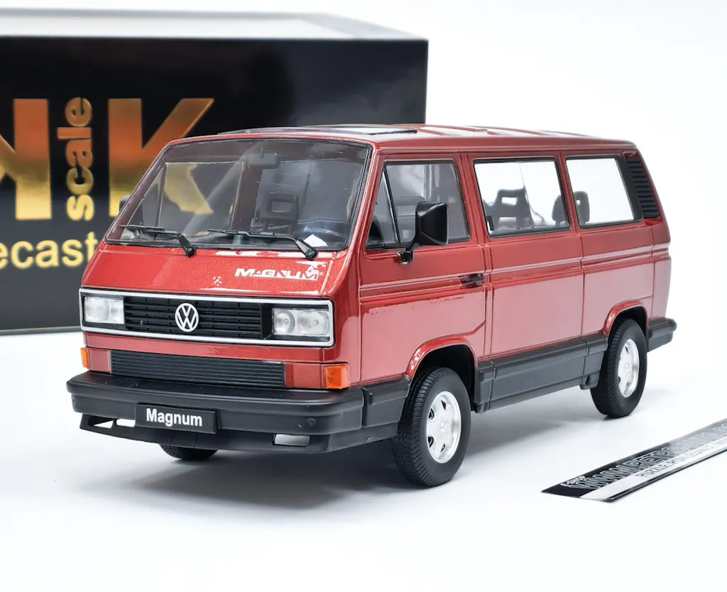 Réplique Fidèle VW T3 Multivan Magnum 1987 sans Défaut Échelle 1:18