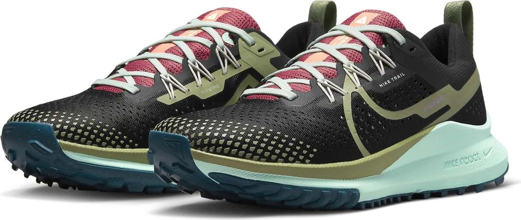Sportschuhe Nike W React Pegasus Trail 4, Größe 40,5 Produktbild 
