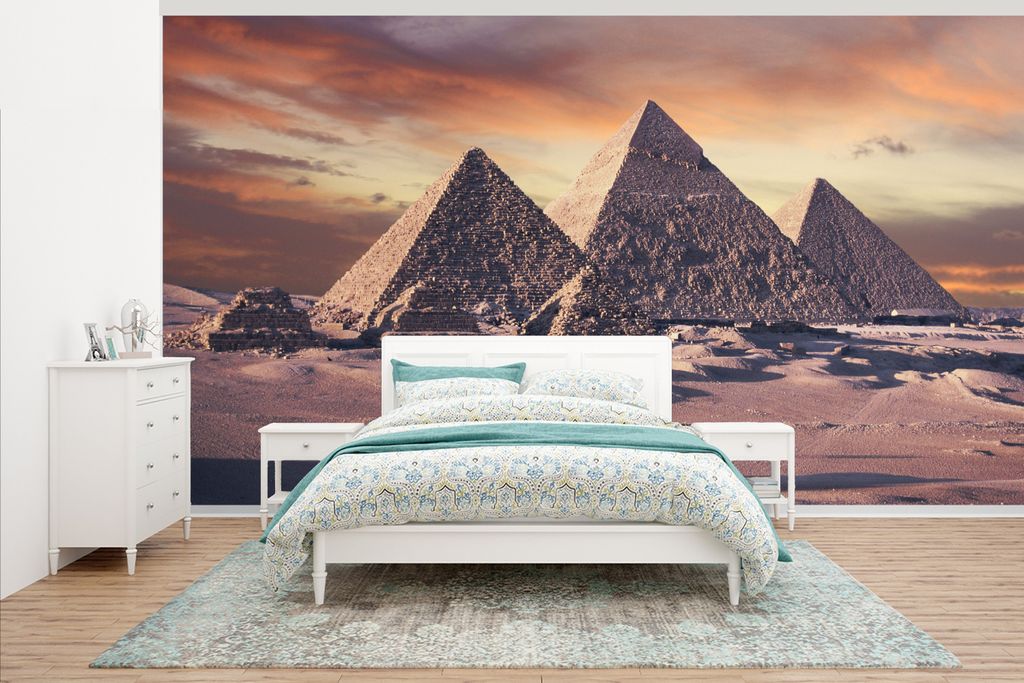 MuchoWow Fototapete für Wohnzimmer oder Schlafzimmer Wandtapete Vinyl Motivtapete Die Pyramiden mit einem besonderen Himmel - 465x260 cm - Hinte...