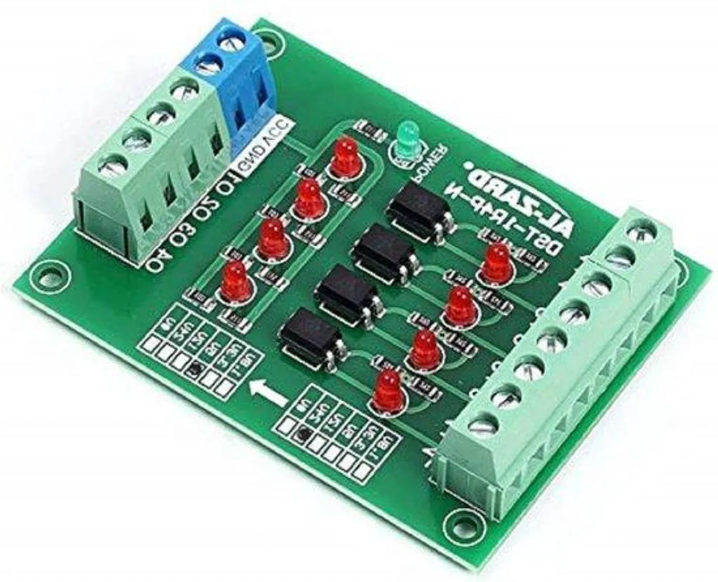 Convertisseur de Signaux Anti-Interférence 12V à 3.3V PNP pour API 4 Canaux