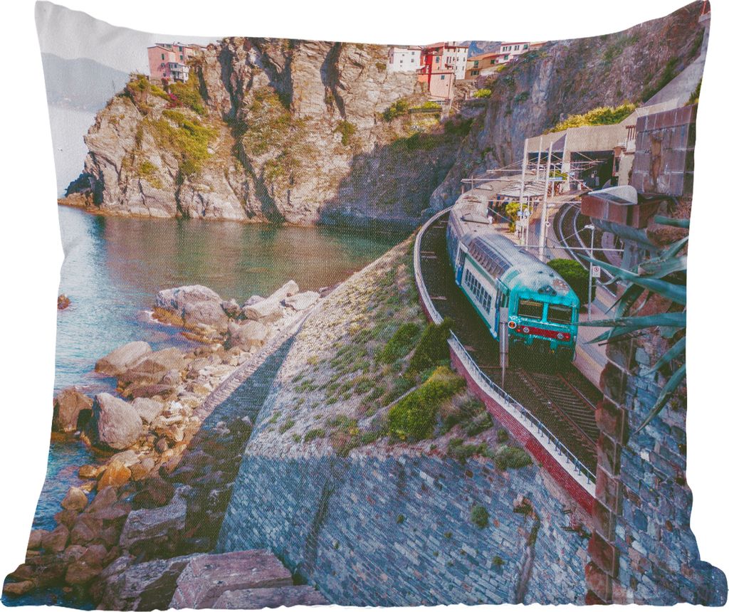 MuchoWow Zierkissen Sofakissen Wohnzimmer Dekokissen 50x50 cm Italien - Zug - Meer - Komfort - Sofakissen