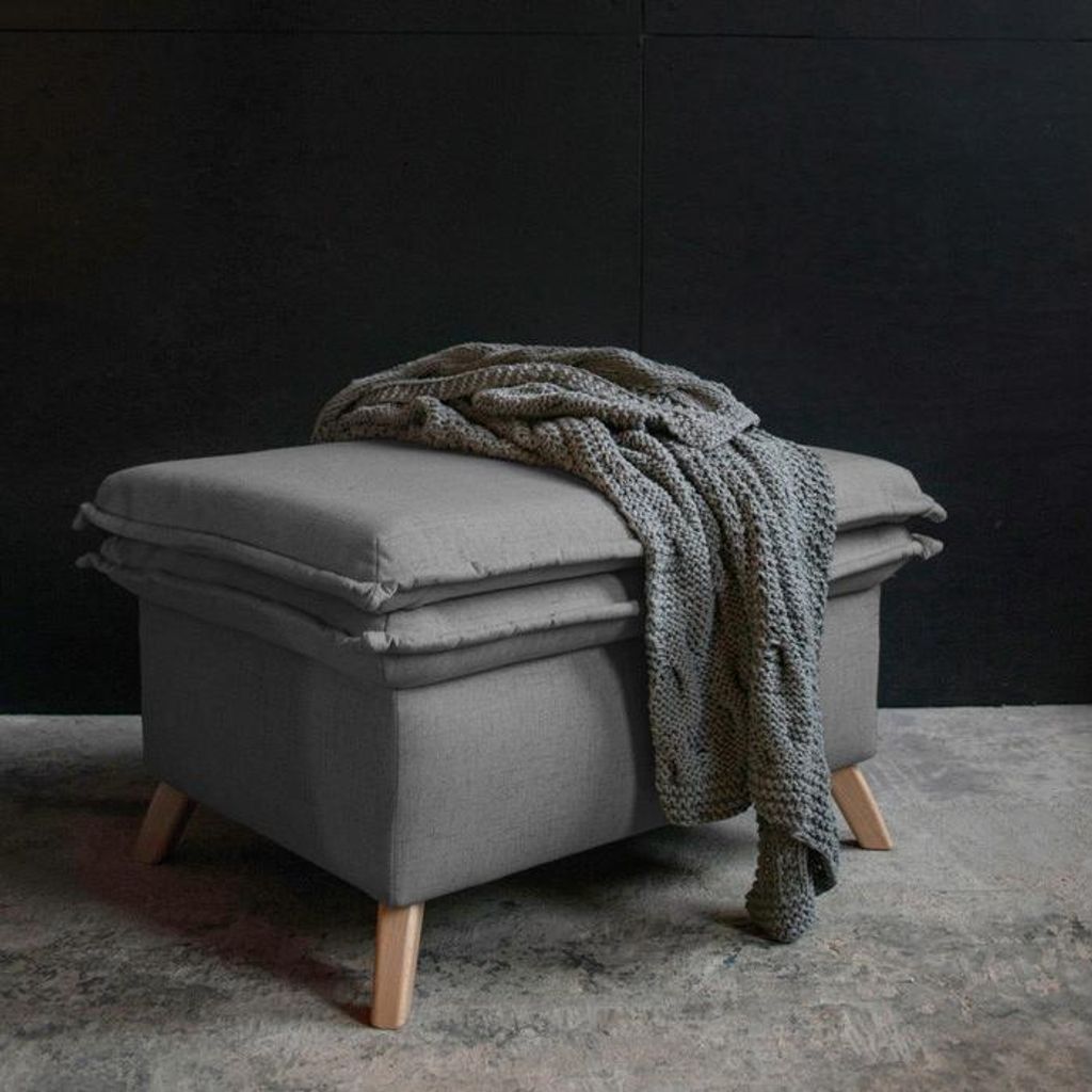 MIUFORM Charming Charlie Pouf XL Slim - Sitzpouf - 90x70cm - Grau - Fußablage Hocker Sitzhocker