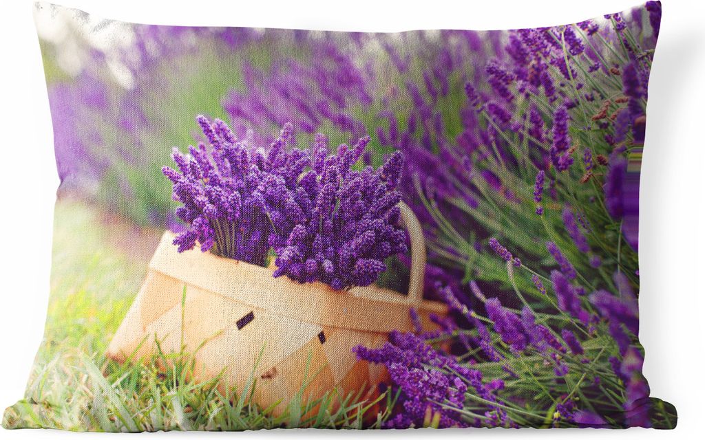 MuchoWow Outdoor Kissen - Frischer Lavendel in einem Korb - 50x30 cm - Wetterfest - Lounge Kissen - Sofa kissen - Wohnzimmer Dekoration