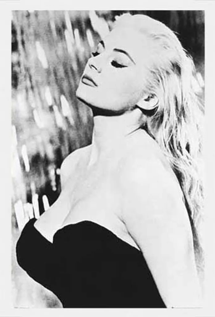 Dolce Vita, La - Poster - Anita Ekberg Versione 2 + cornice rimovibile, Shinsuke® Maxi MDF bianco, vetro acrilico