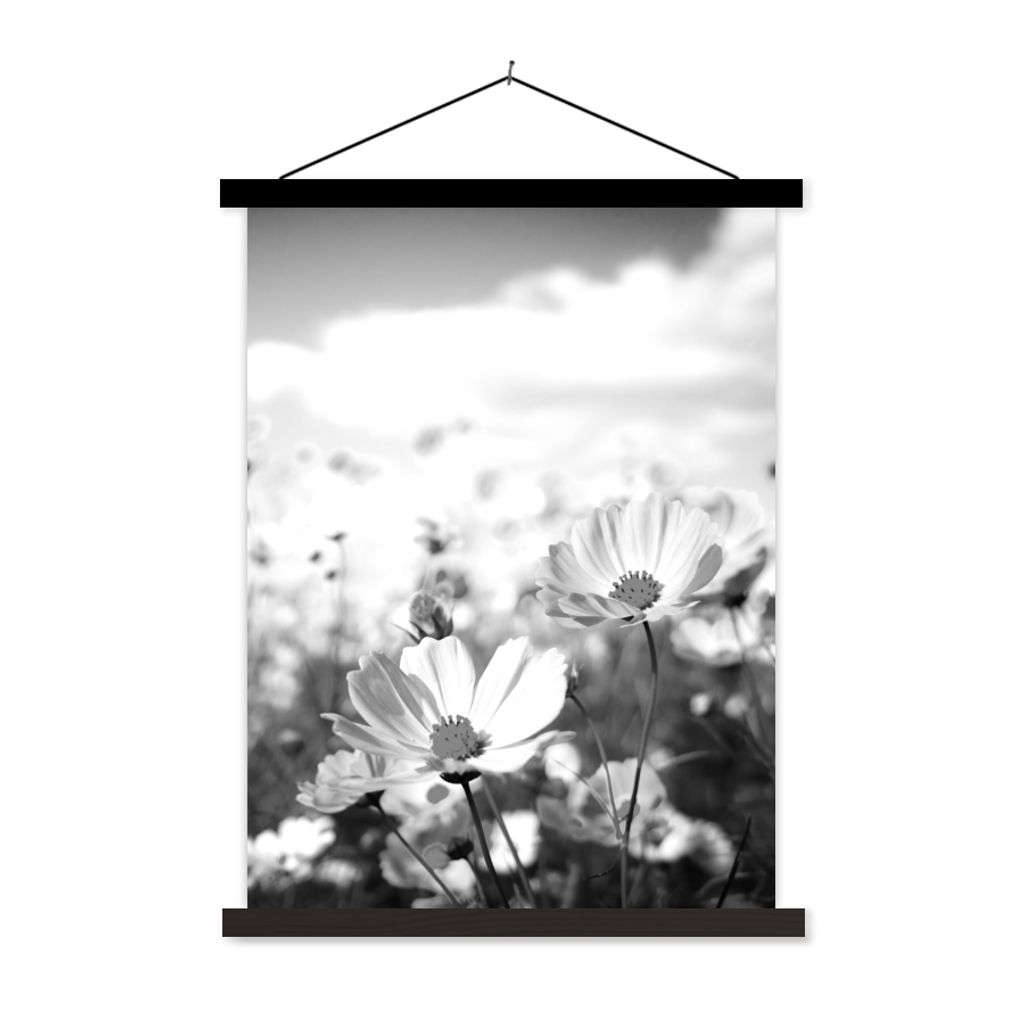 MuchoWow Textilposter Blumen - Wiese - Lila - Gras - Weiß - Wolken - Blau 40x53 cm mit schwarzem Rahmen - Abbildung