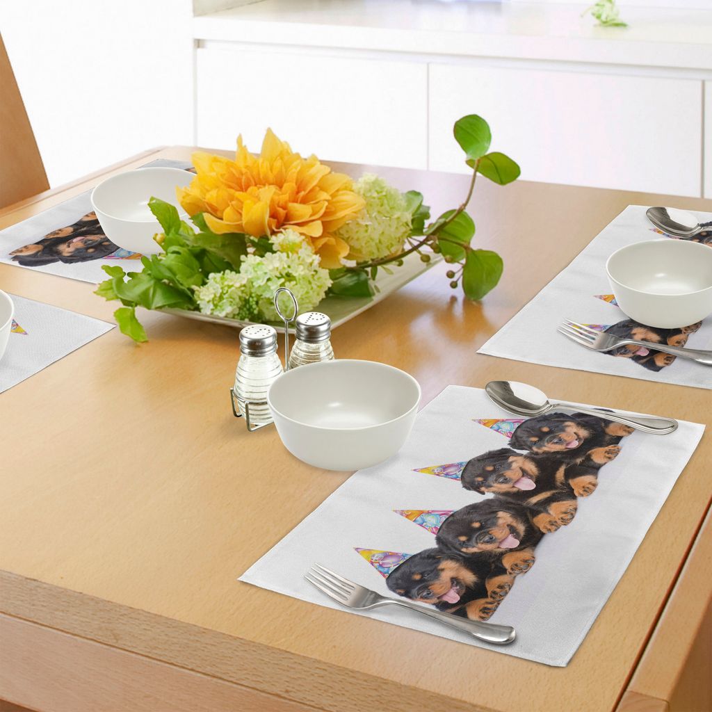 ABAKUHAUS Kindergeburtstag Platzmatten, Rottweiler Welpen mit Party Cone Hüte Cute Welpen Hunde Kunstdruck, Tiscjdeco aus Farbfesten Stoff für da...