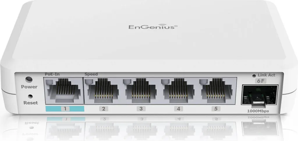 Switch Gigabit PoE 5 Ports EnGenius EXT1106 Administration Cloud L2